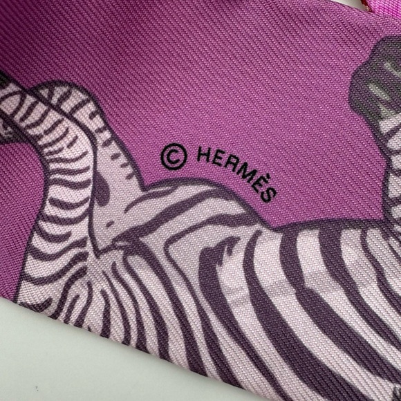 Authentic NEW Hermes twilly silk scarf - Picture 7 of 16